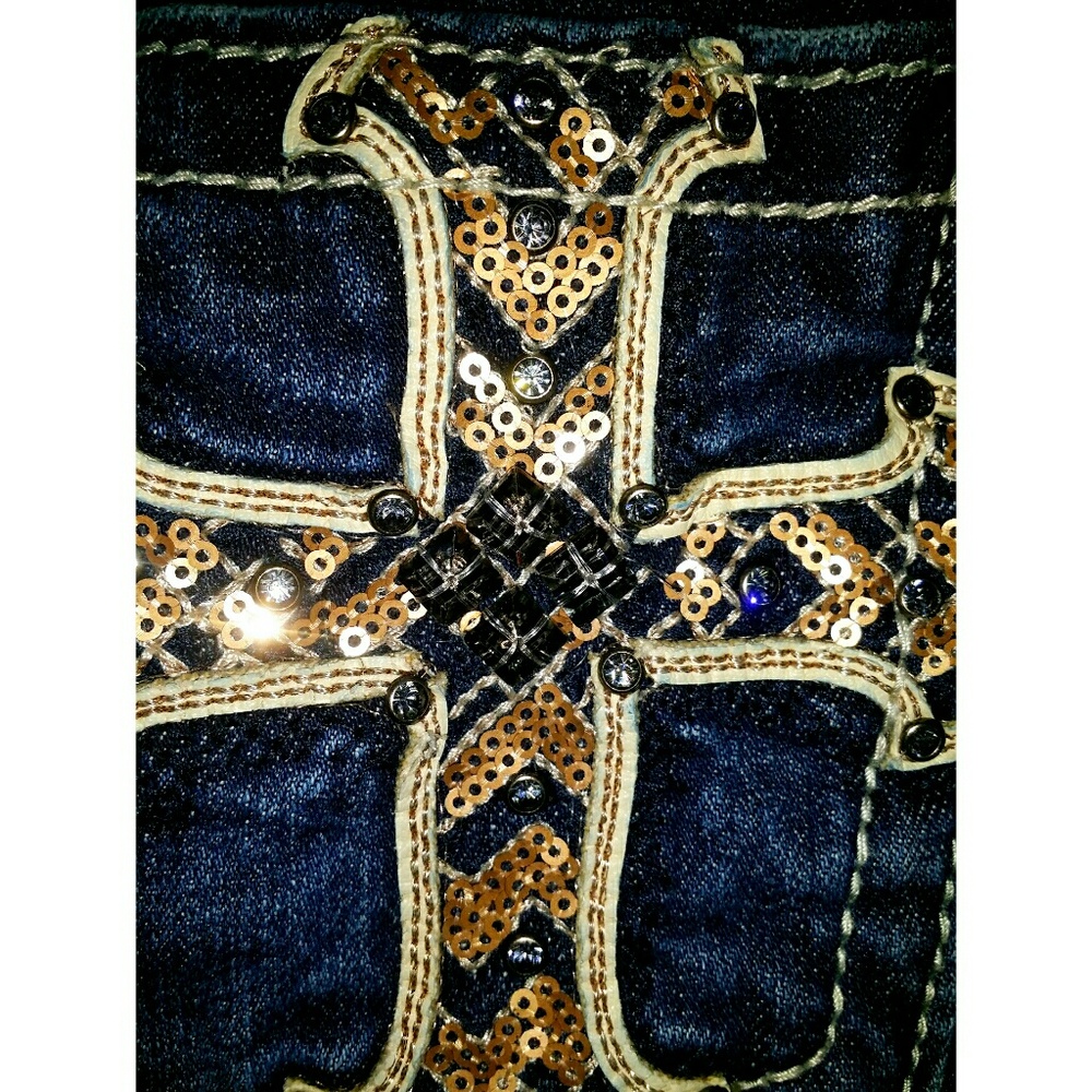 Miss Me Jean's. Blingy Straight Leg - Picture 6 of 9